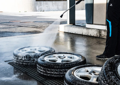 Service de lavage de camions et machinerie lourde à Montréal / Nettoyage Haute Pression de Laval