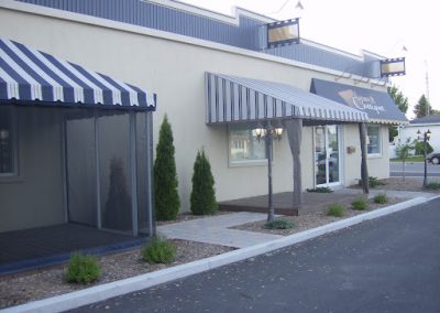 service de nettoyage à Pression de auvent à Laval / Nettoyage-haute-pression de Laval